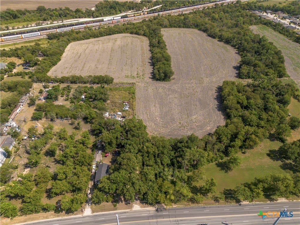 13.34 acres in Bell County - photo 2