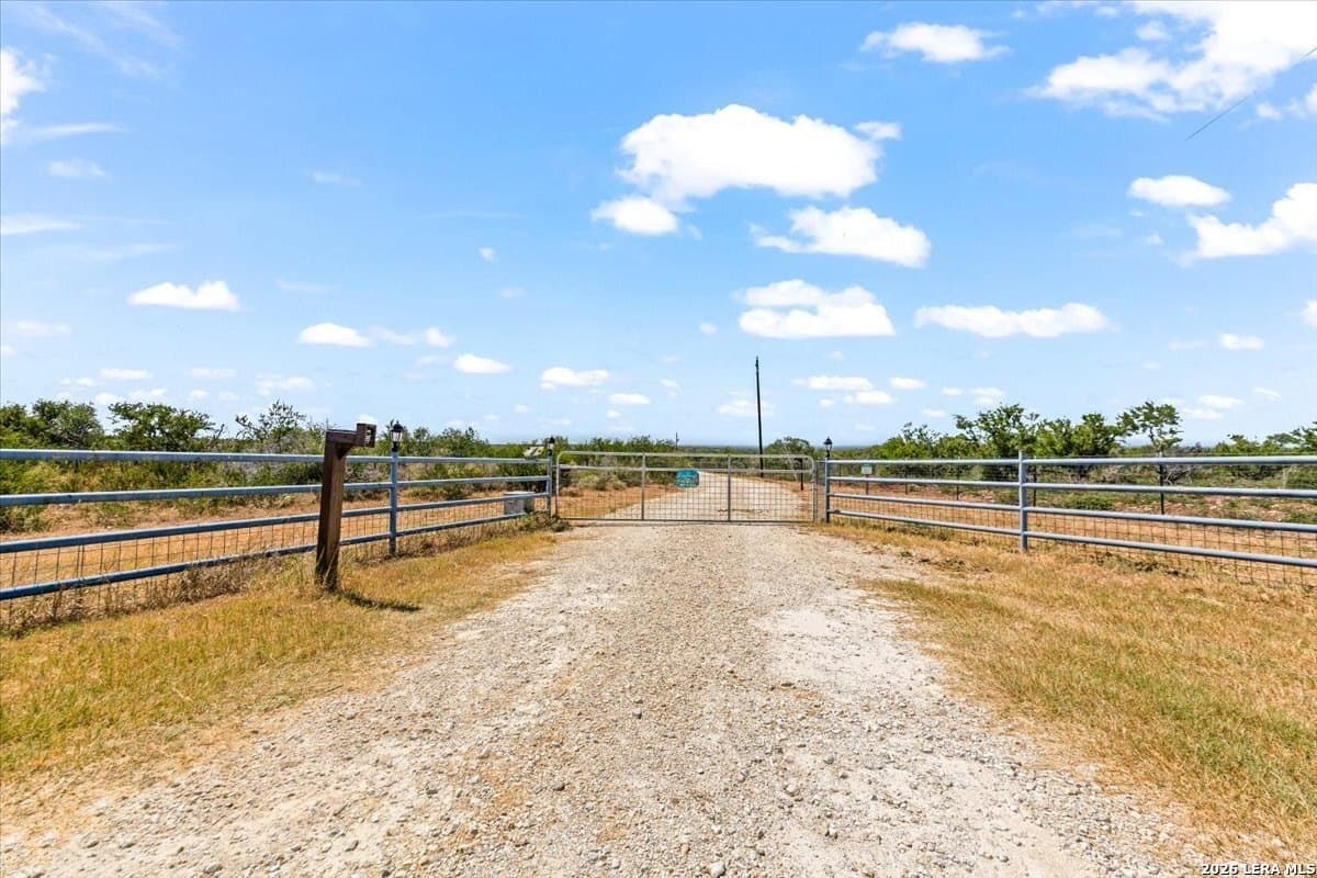 11.3 acres in Frio County - photo 4