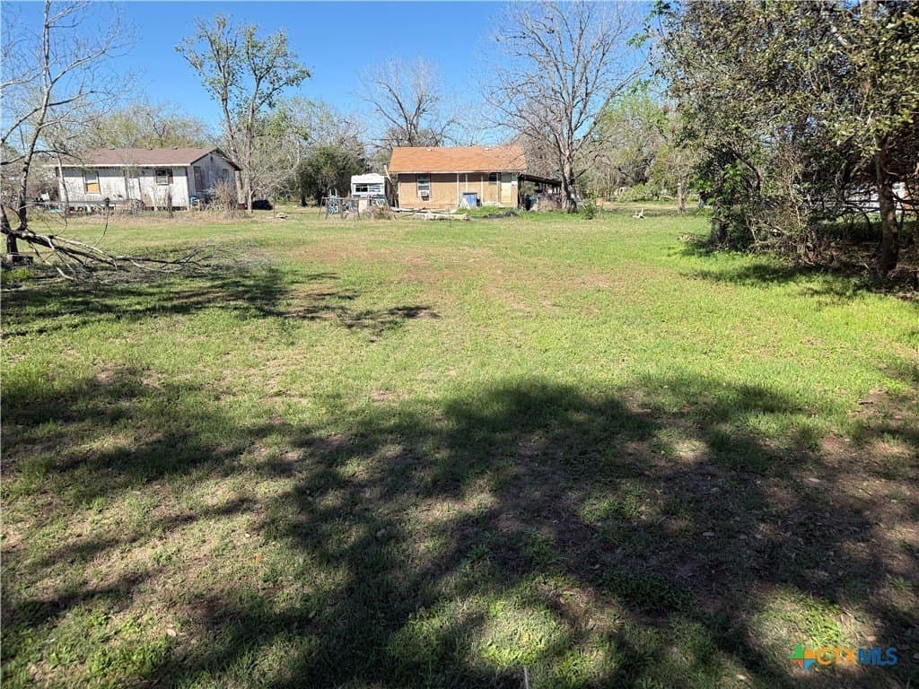 0.12 acres in DeWitt County gallery image 2