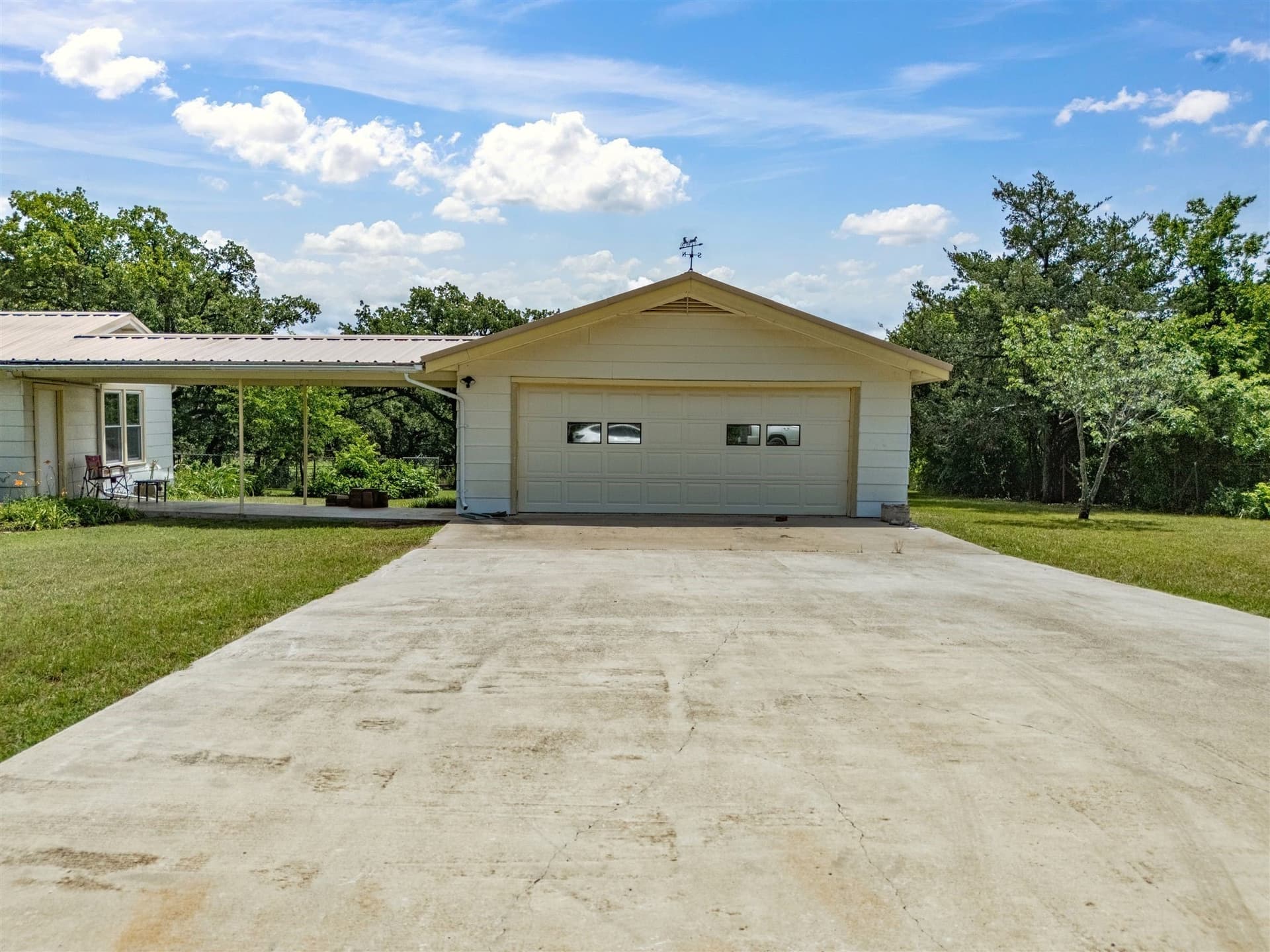 13 acres in Montague County gallery image 4