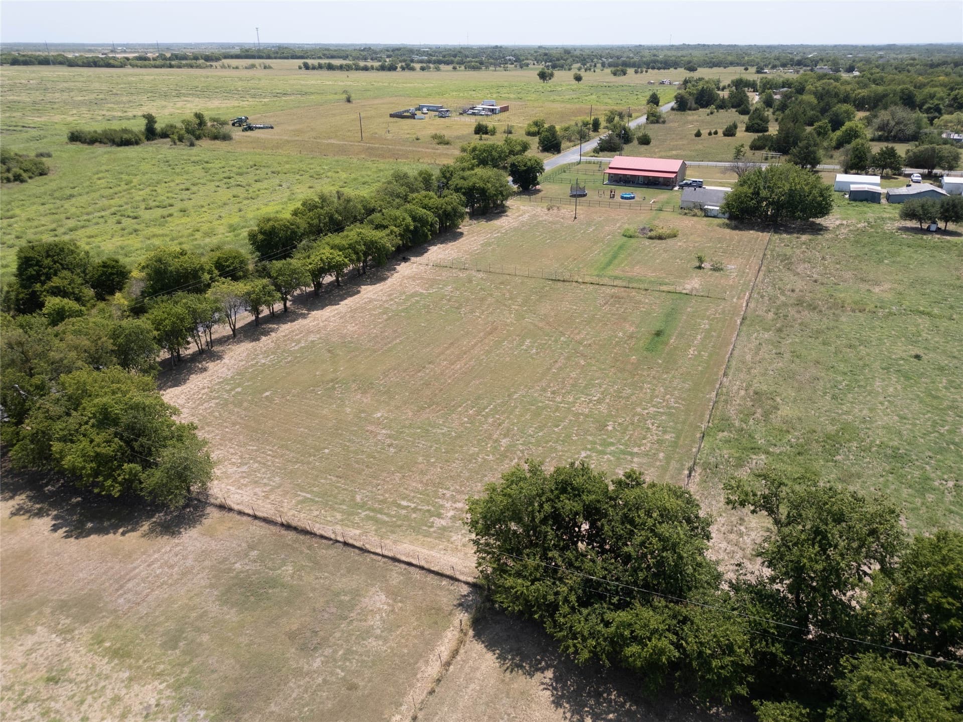 1.05 acres in Ellis County - photo 5