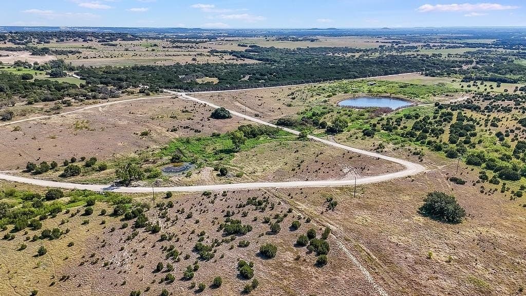 22.61 acres in Lampasas County - photo 6