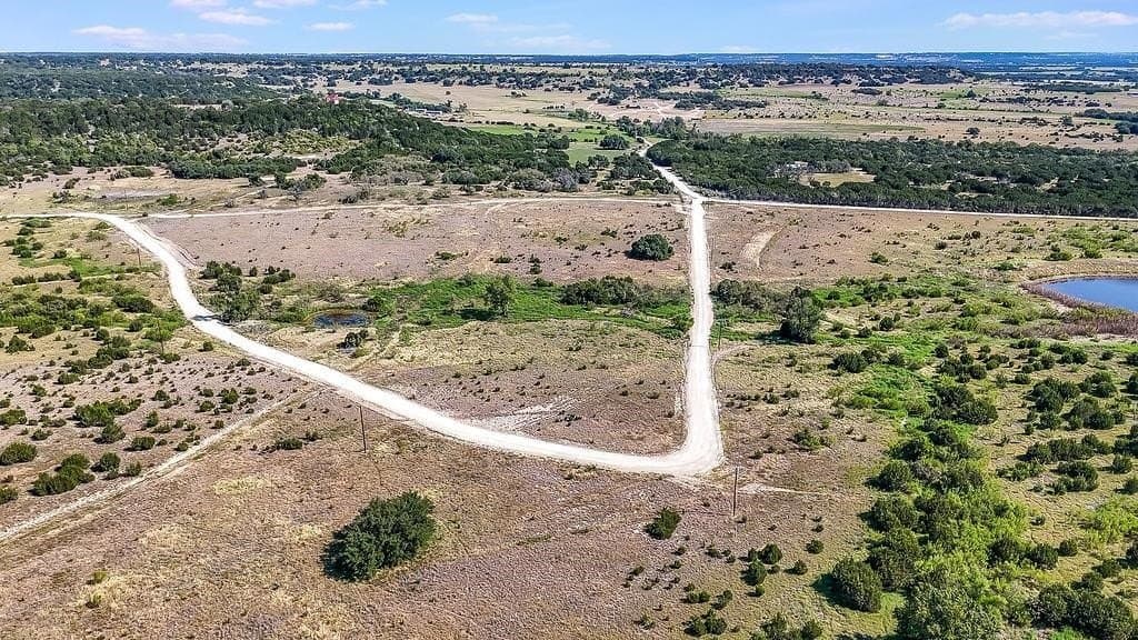 22.61 acres in Lampasas County - photo 7