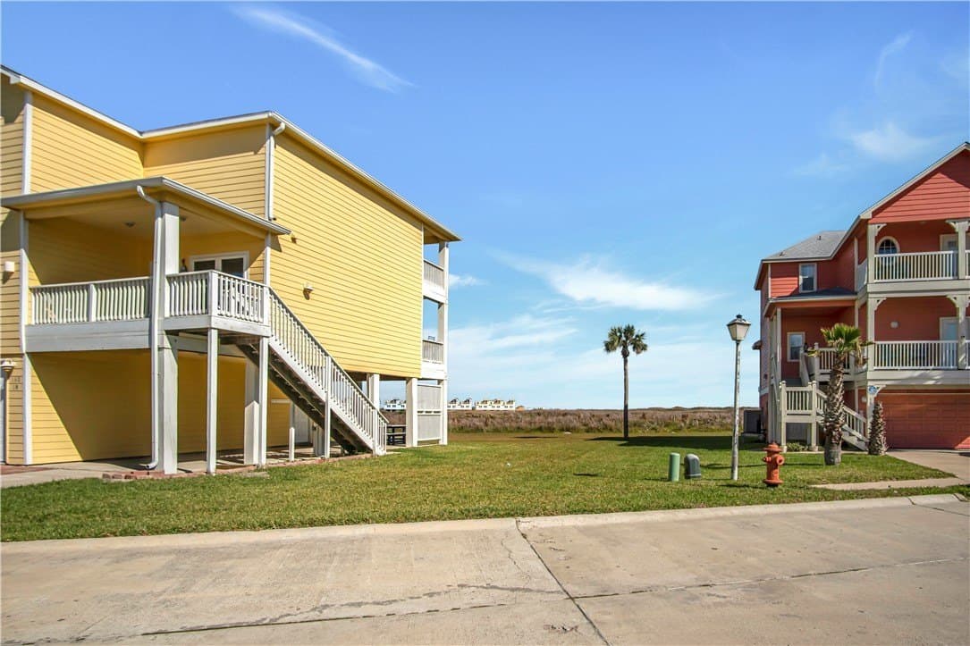 0.15 acres in Nueces County - photo 7