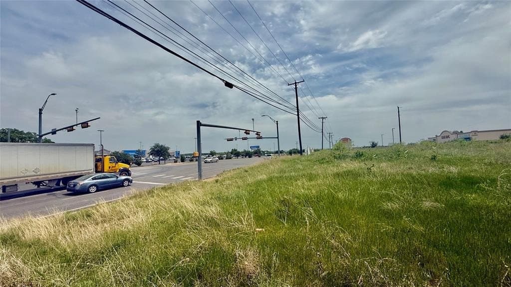 1.35 acres in Young County gallery image 3