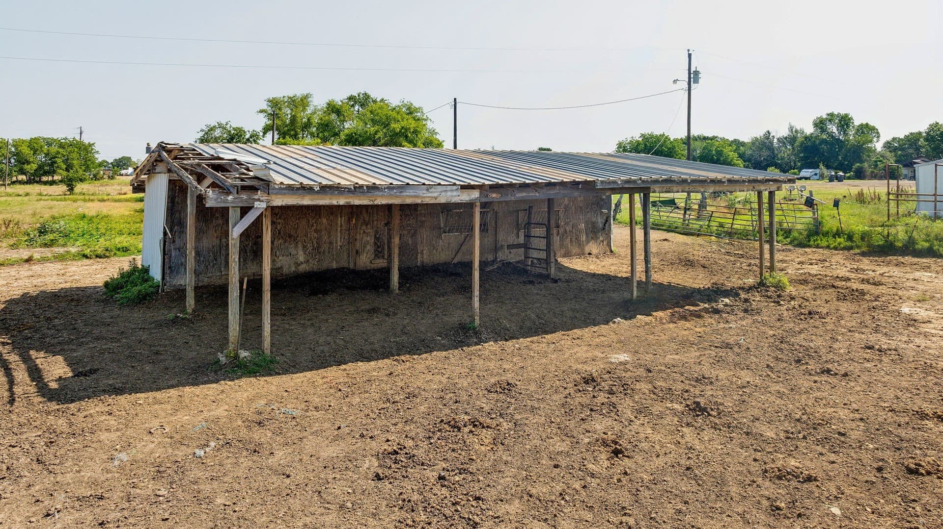 18.73 acres in Denton County - photo 3