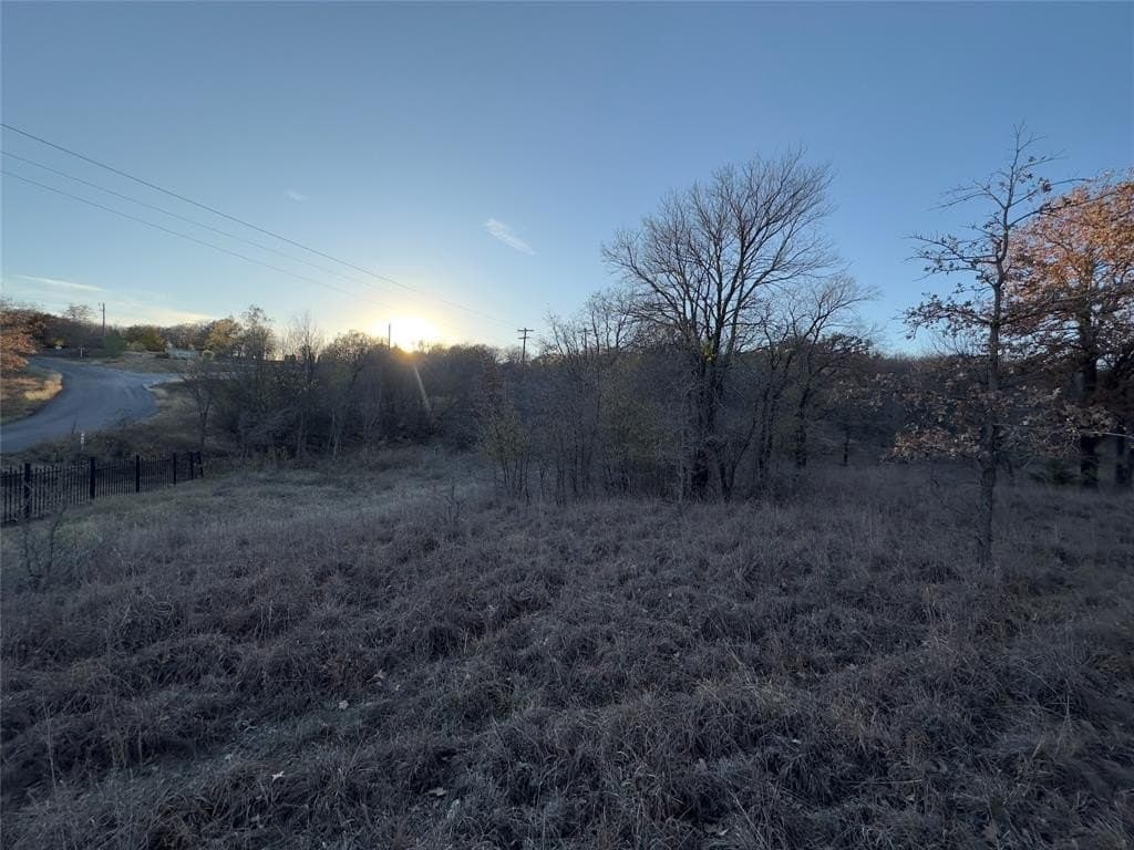 2.02 acres in Wise County gallery image 2