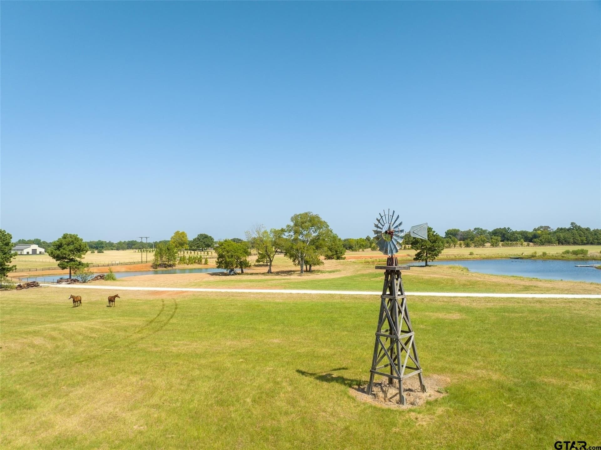 163.06 acres in Anderson County - photo 40