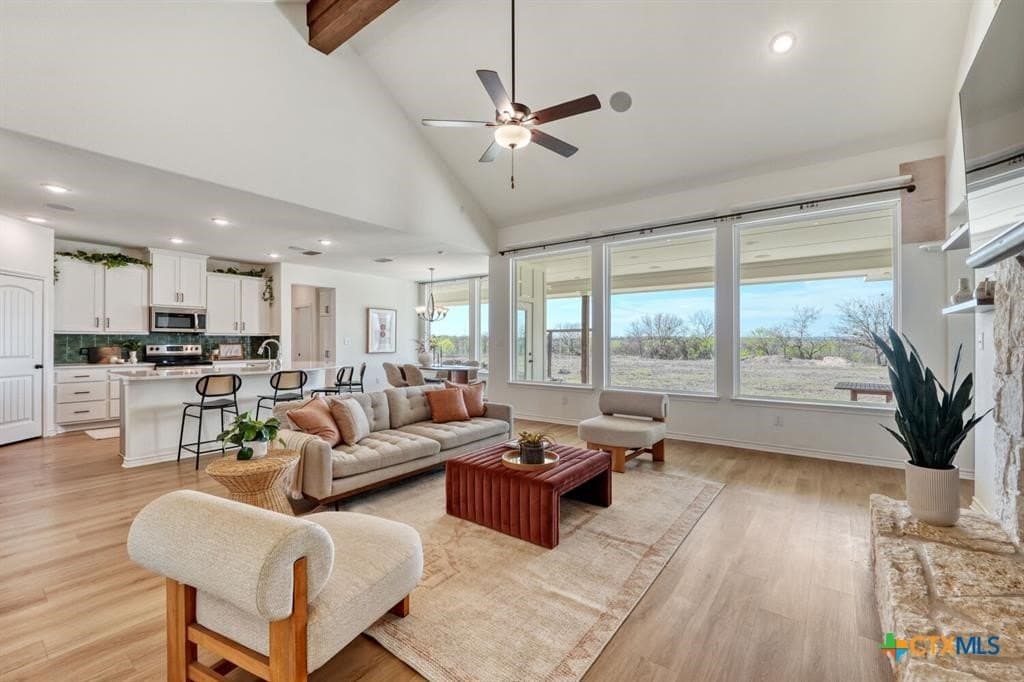 10.39 acres in Guadalupe County gallery image 4