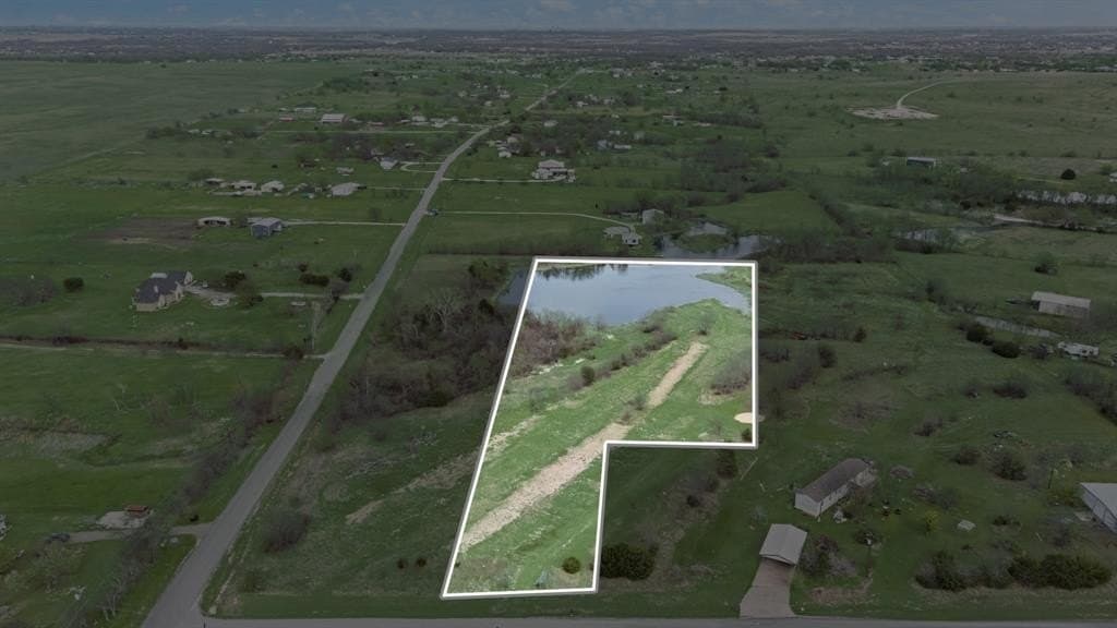 4.37 acres in Johnson County gallery image 3