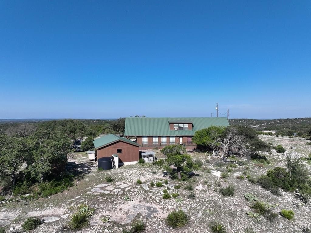53.94 acres in Edwards County gallery image 2