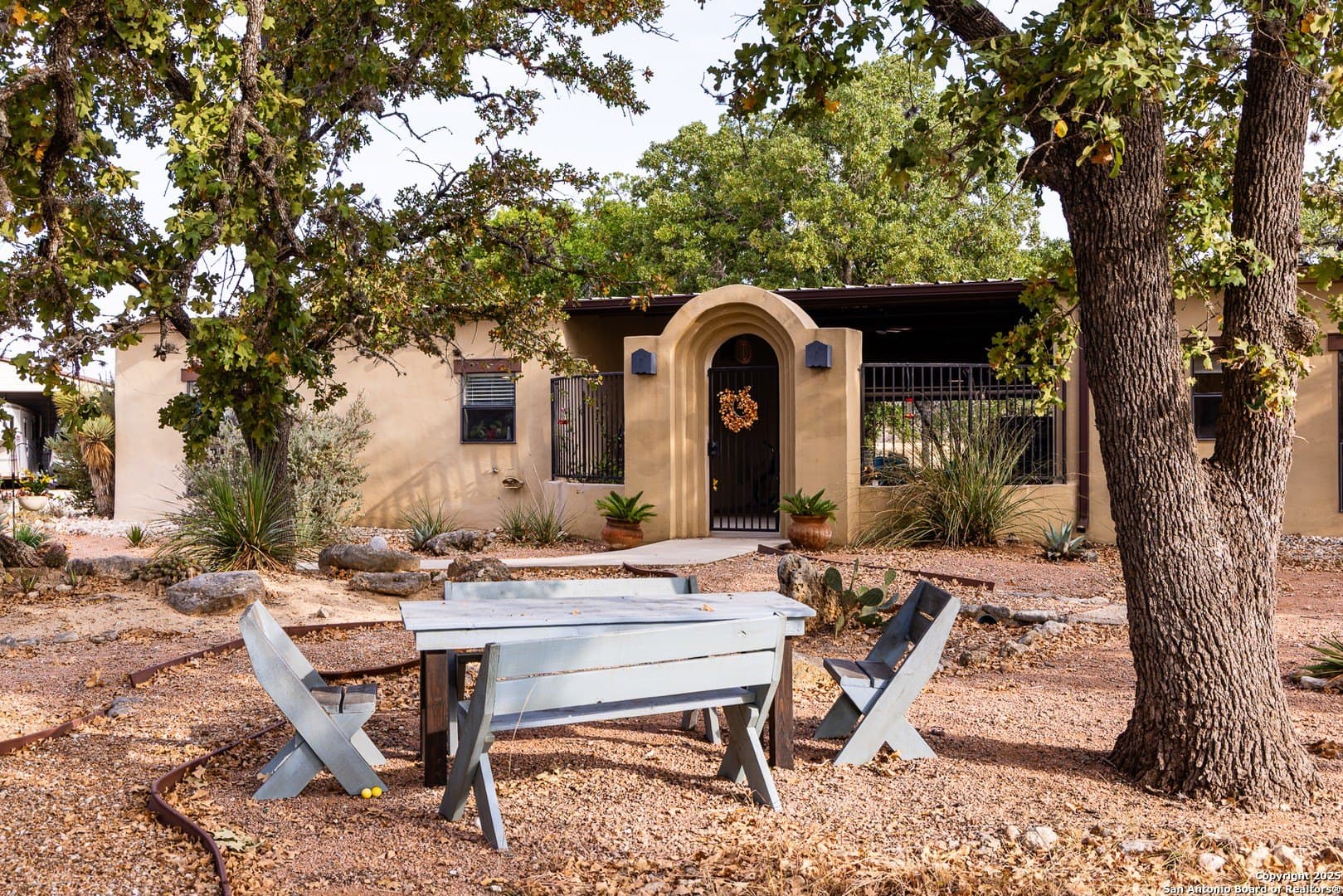 17.65 acres in Bandera County gallery image 4