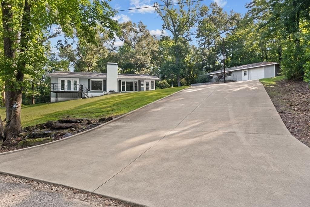 100 acres in ANDERSON County