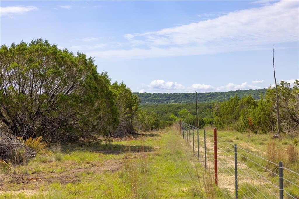 40 acres in LAMPASAS County - photo 9