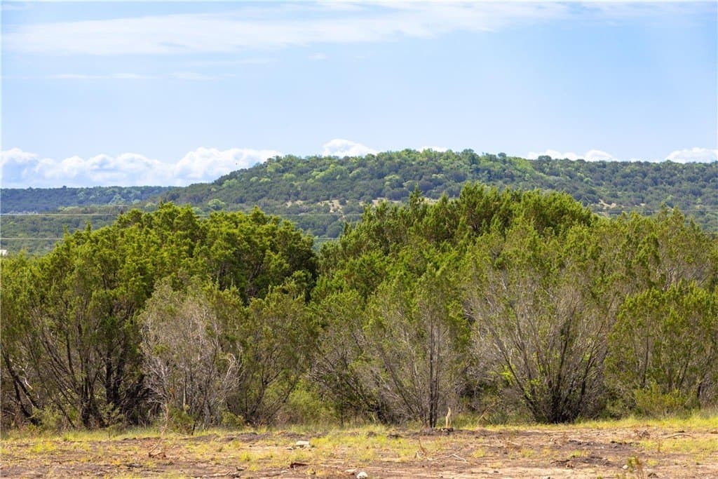 40 acres in LAMPASAS County - photo 10