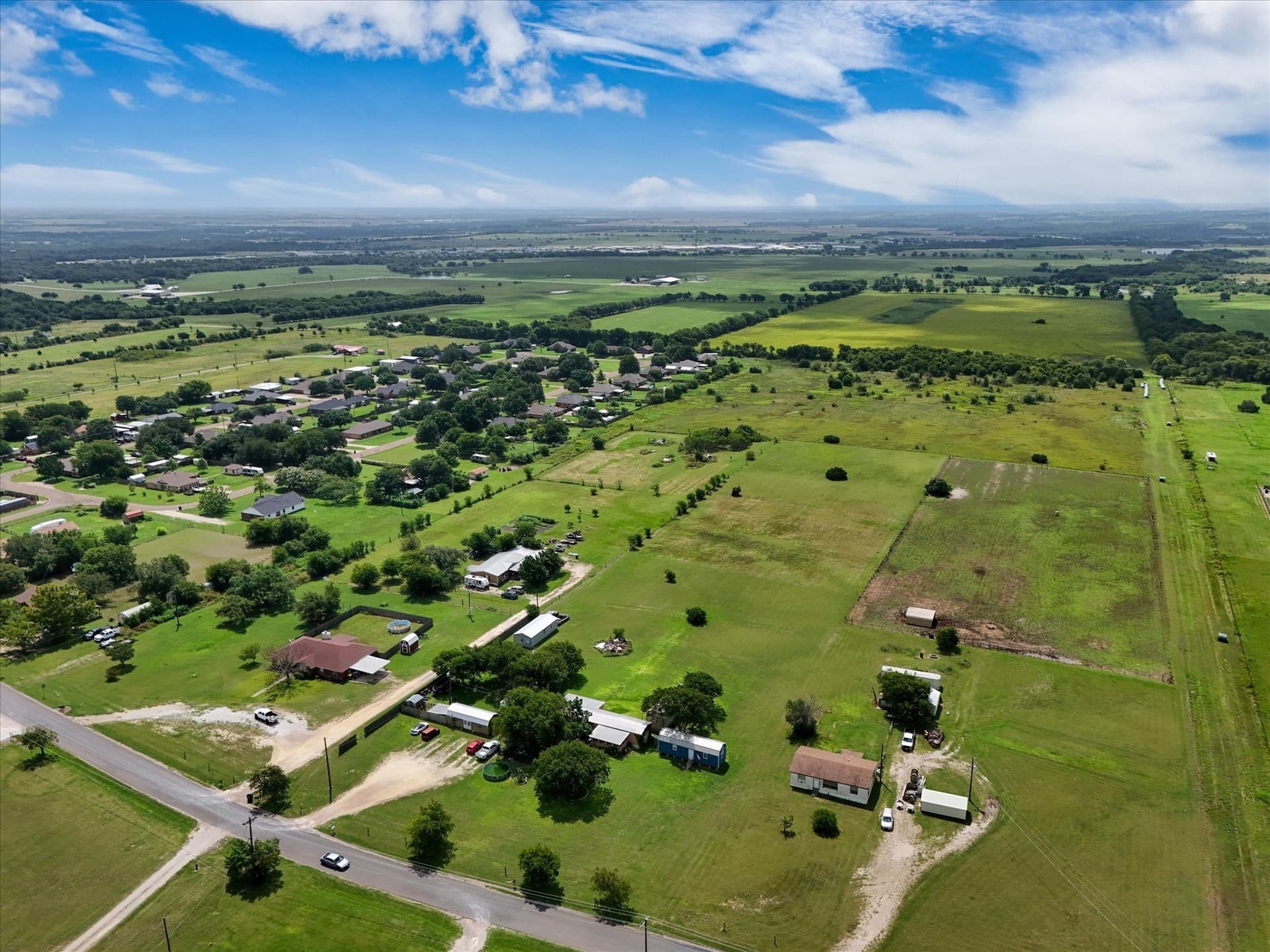 15.56 acres in McLennan County gallery image 3