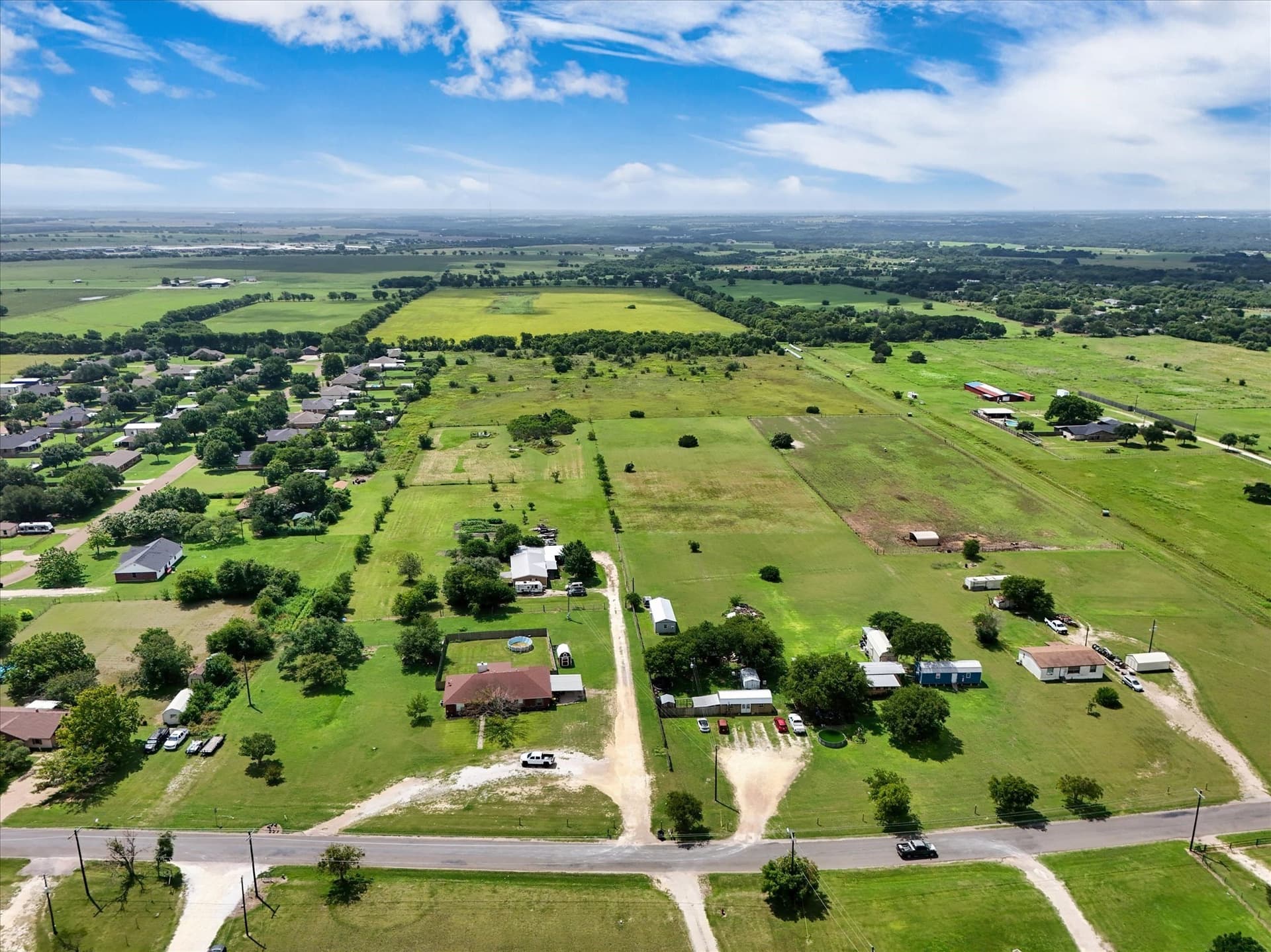 15.56 acres in McLennan County gallery image 2