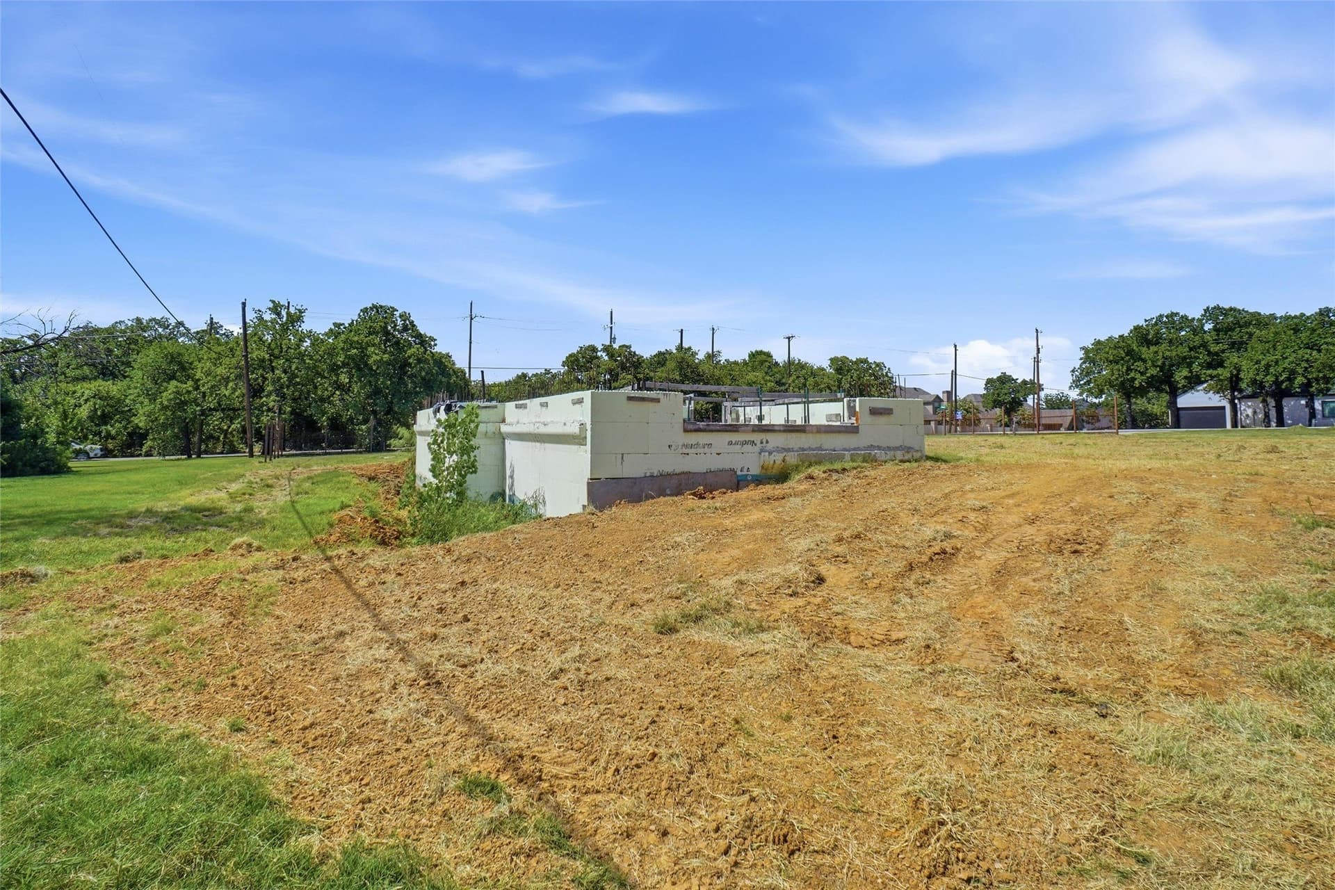1 acres in Tarrant County - photo 8