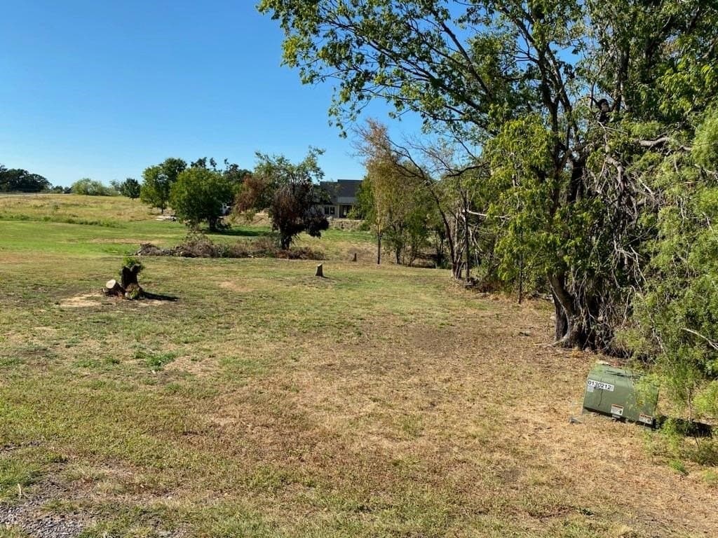 0.61 acres in Navarro County - photo 7