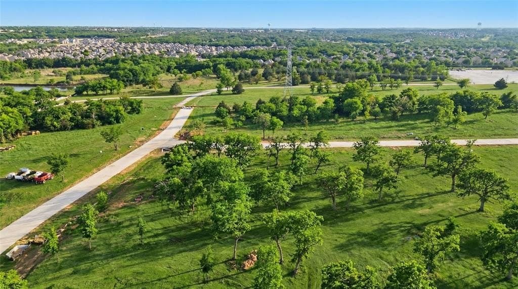 1.01 acres in Denton County gallery image 2