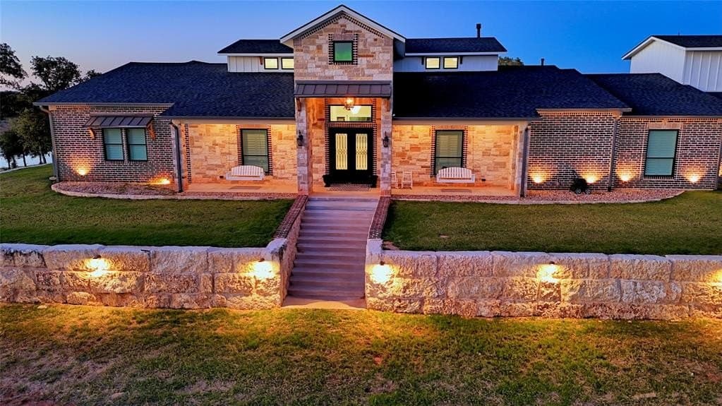 188 acres in Montague County featured view