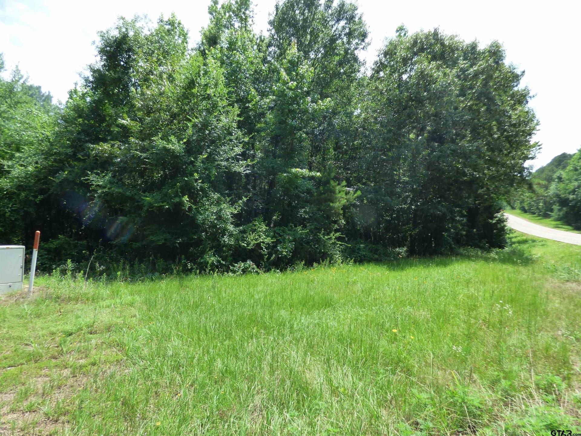 1.91 acres in Upshur County gallery image 3