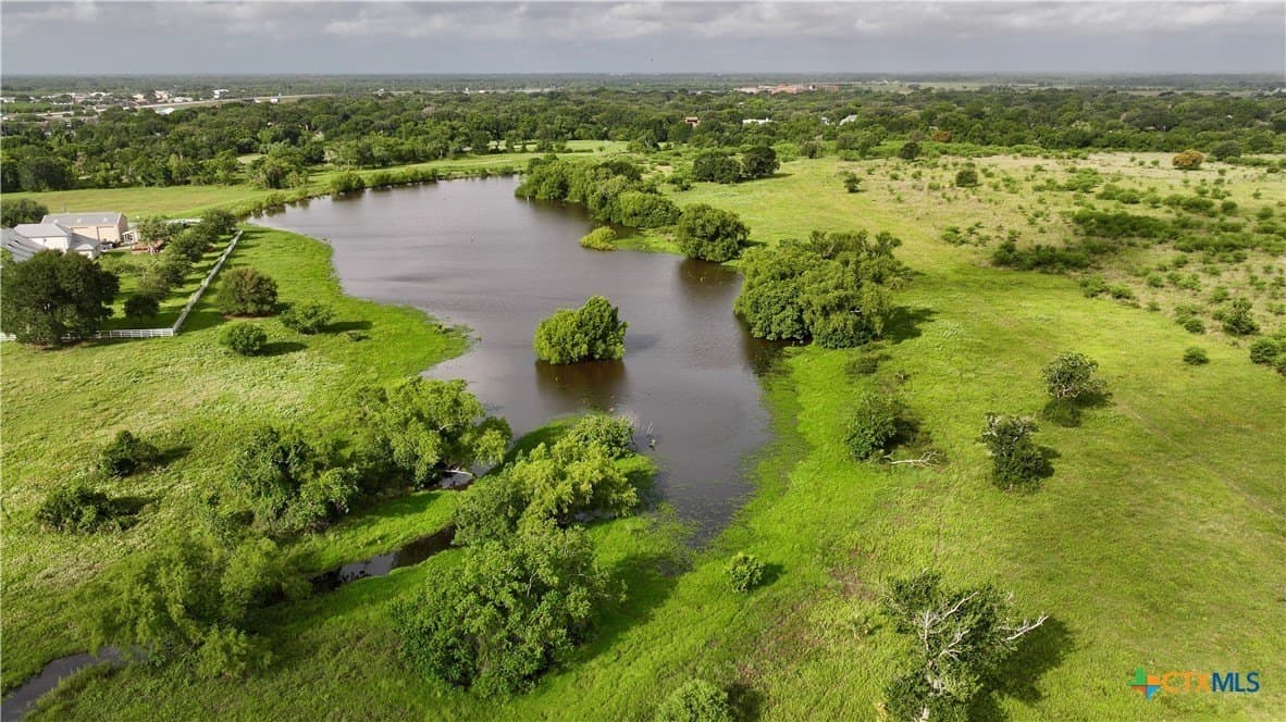 349.62 acres in Victoria County - photo 7