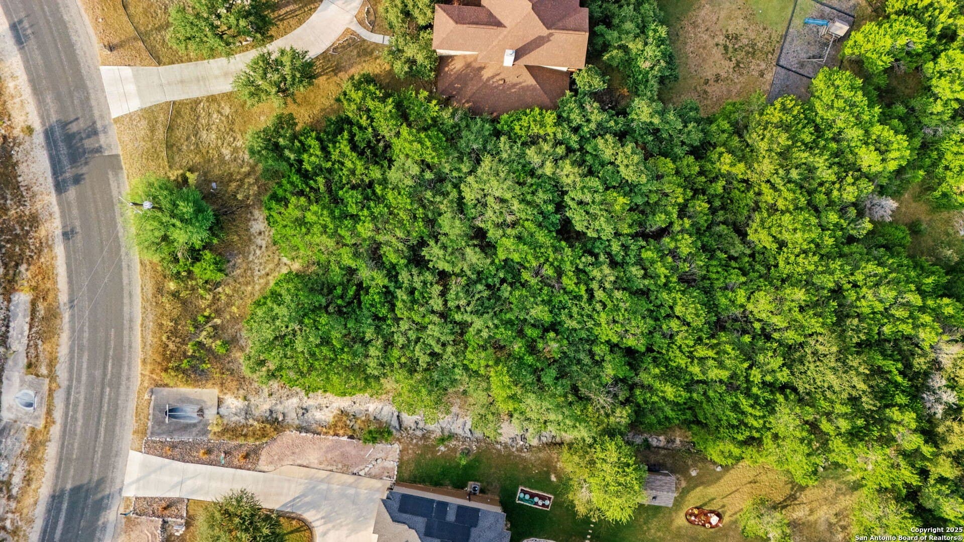 0.83 acres in Bexar County - photo 10