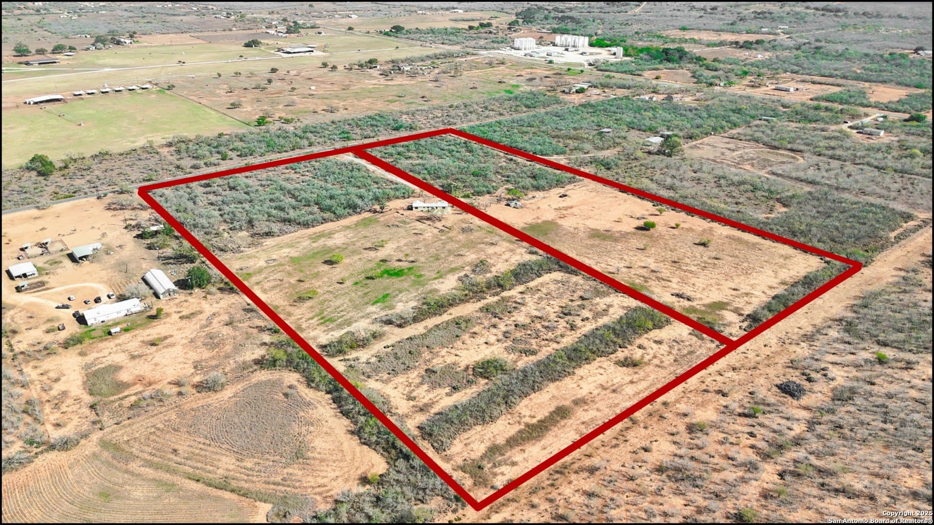 12.55 acres in Atascosa County