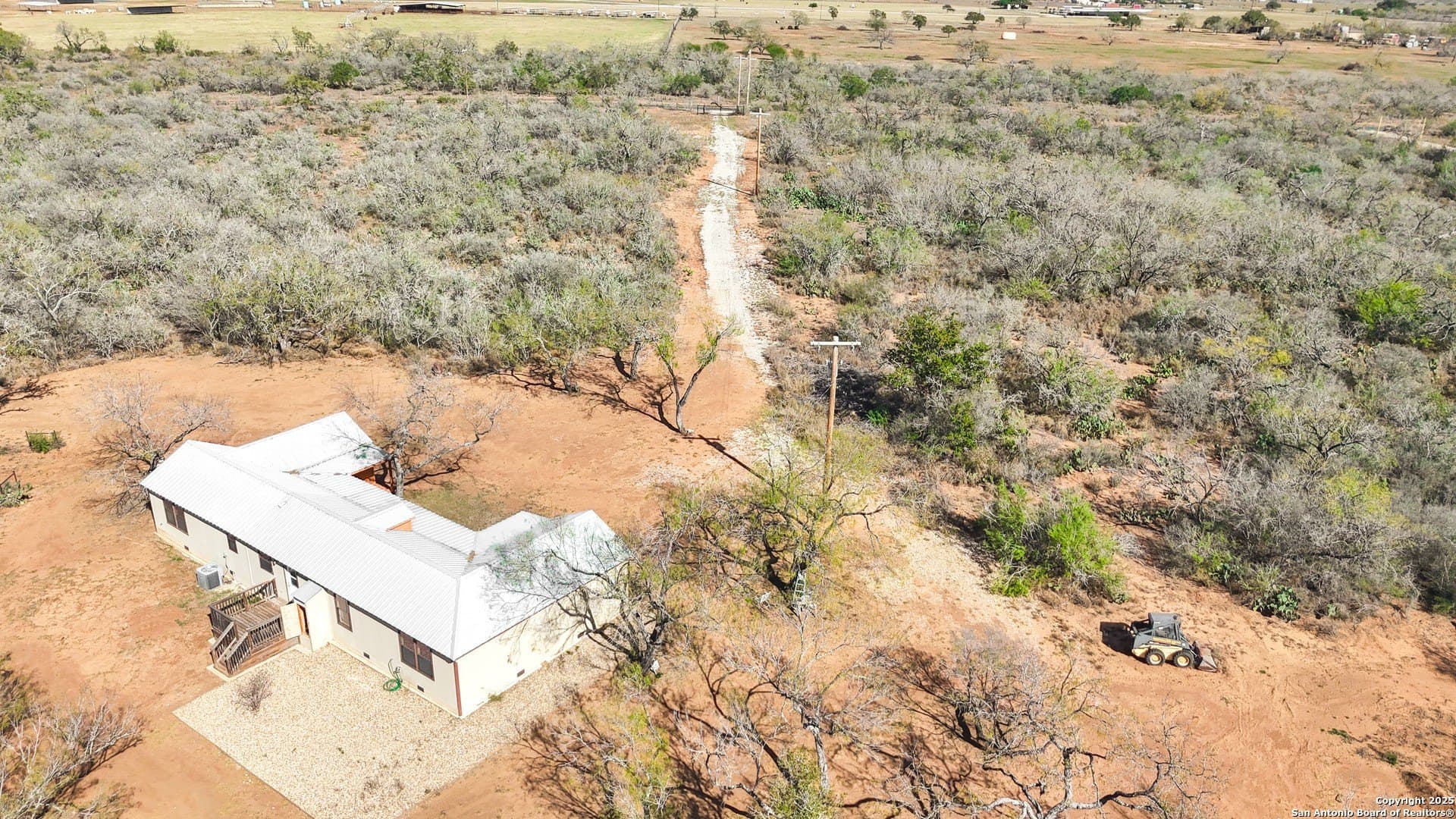 12.55 acres in Atascosa County gallery image 3