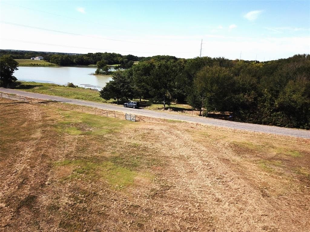 7.36 acres in Collin County gallery image 3