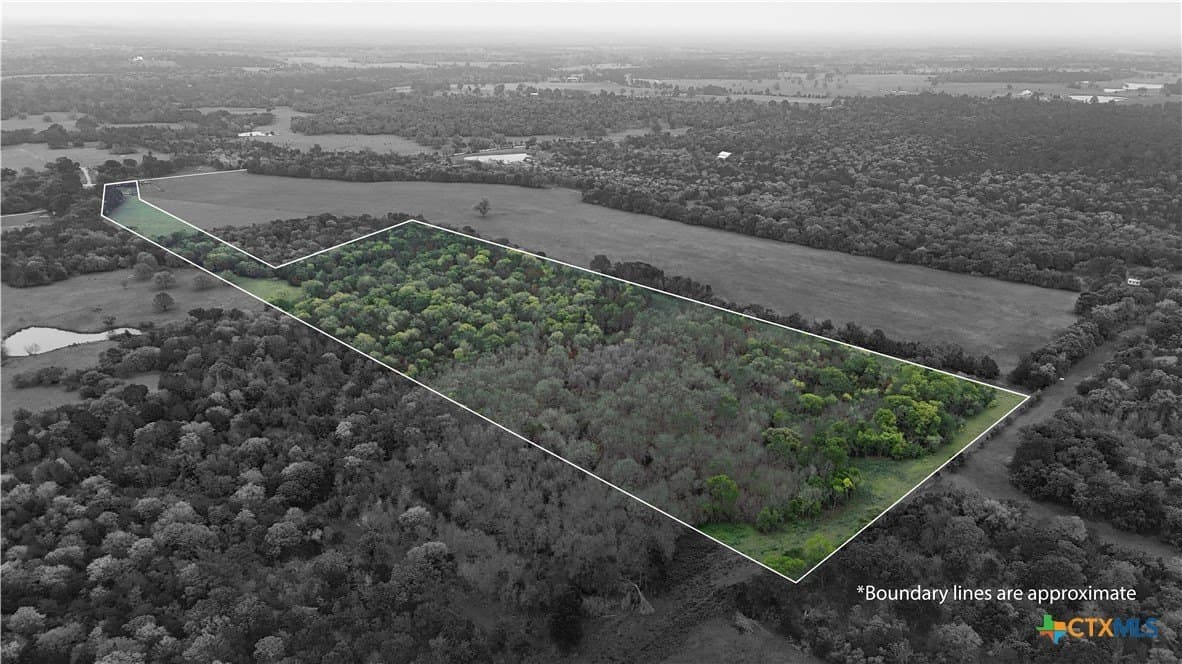 24.52 acres in Bastrop County