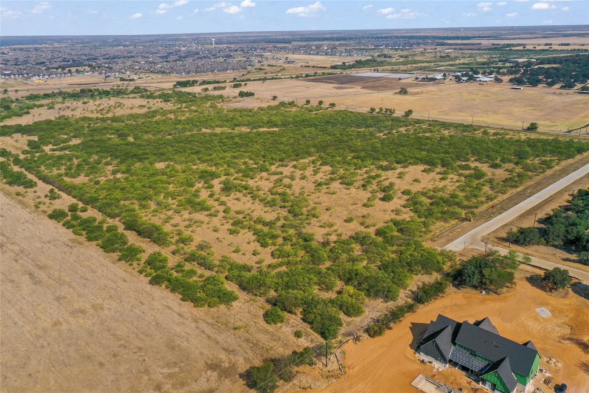 5.02 acres in Denton County gallery image 3
