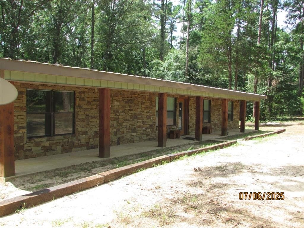 28.2 acres in Anderson County gallery image 2