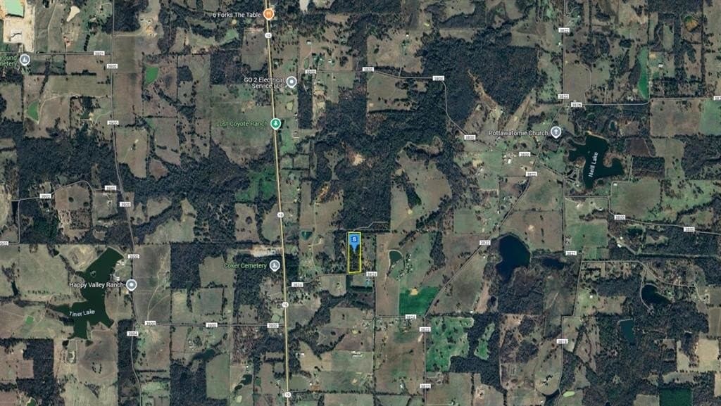 10.03 acres in Henderson County gallery image 3