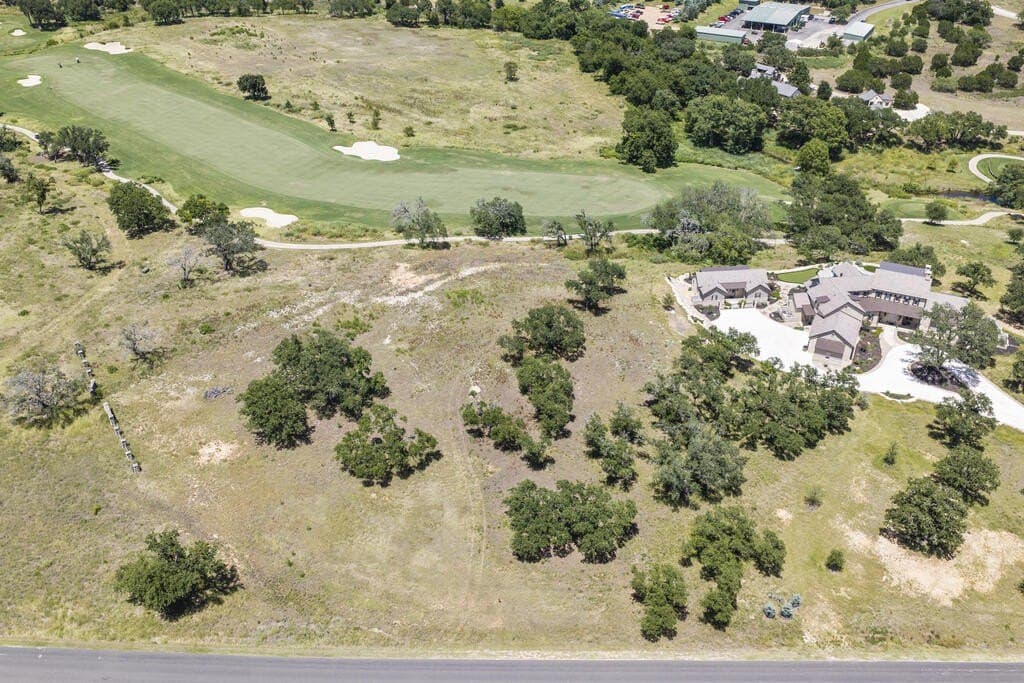 4.01 acres in Gillespie County - photo 5