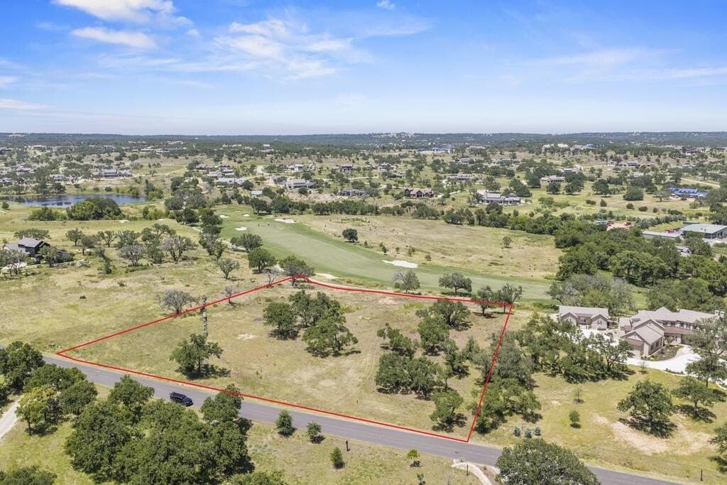 4.01 acres in Gillespie County