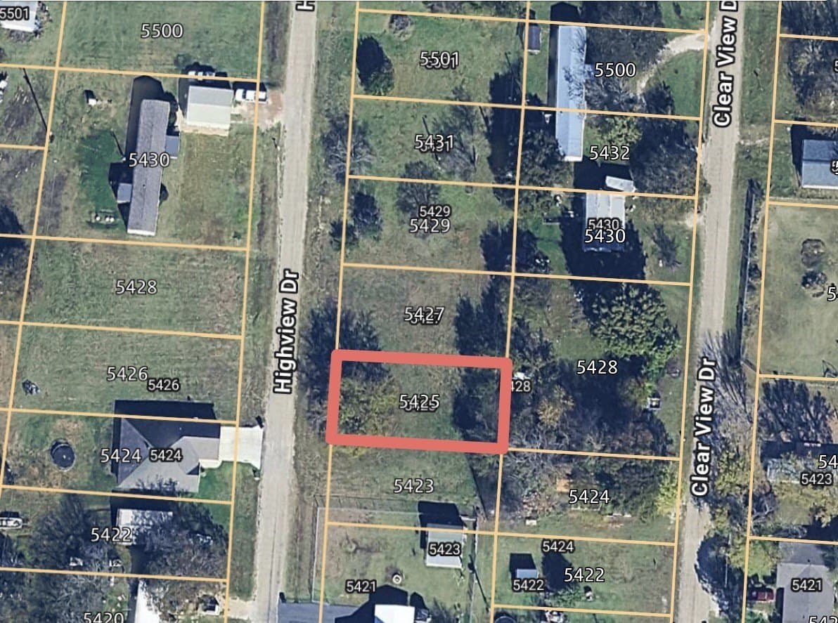 0.03 acres in Hood County - photo 3
