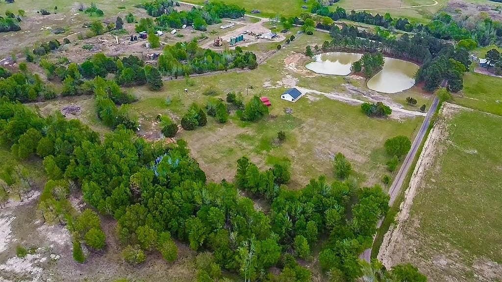 37.7 acres in Wood County