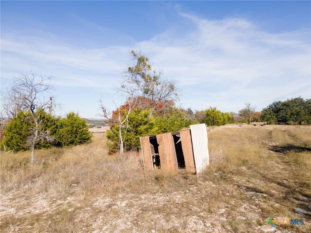 41.68 acres in Lampasas County - photo 8