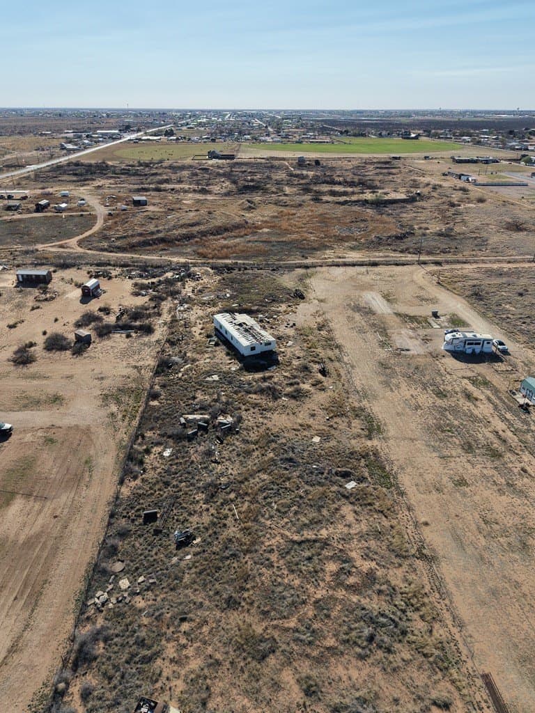 2 acres in Andrews County gallery image 2