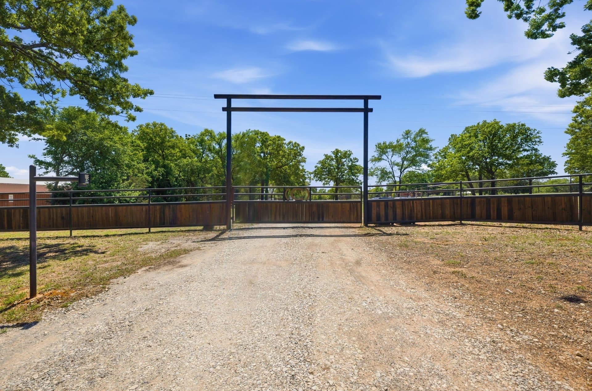 19.42 acres in Cooke County - photo 2