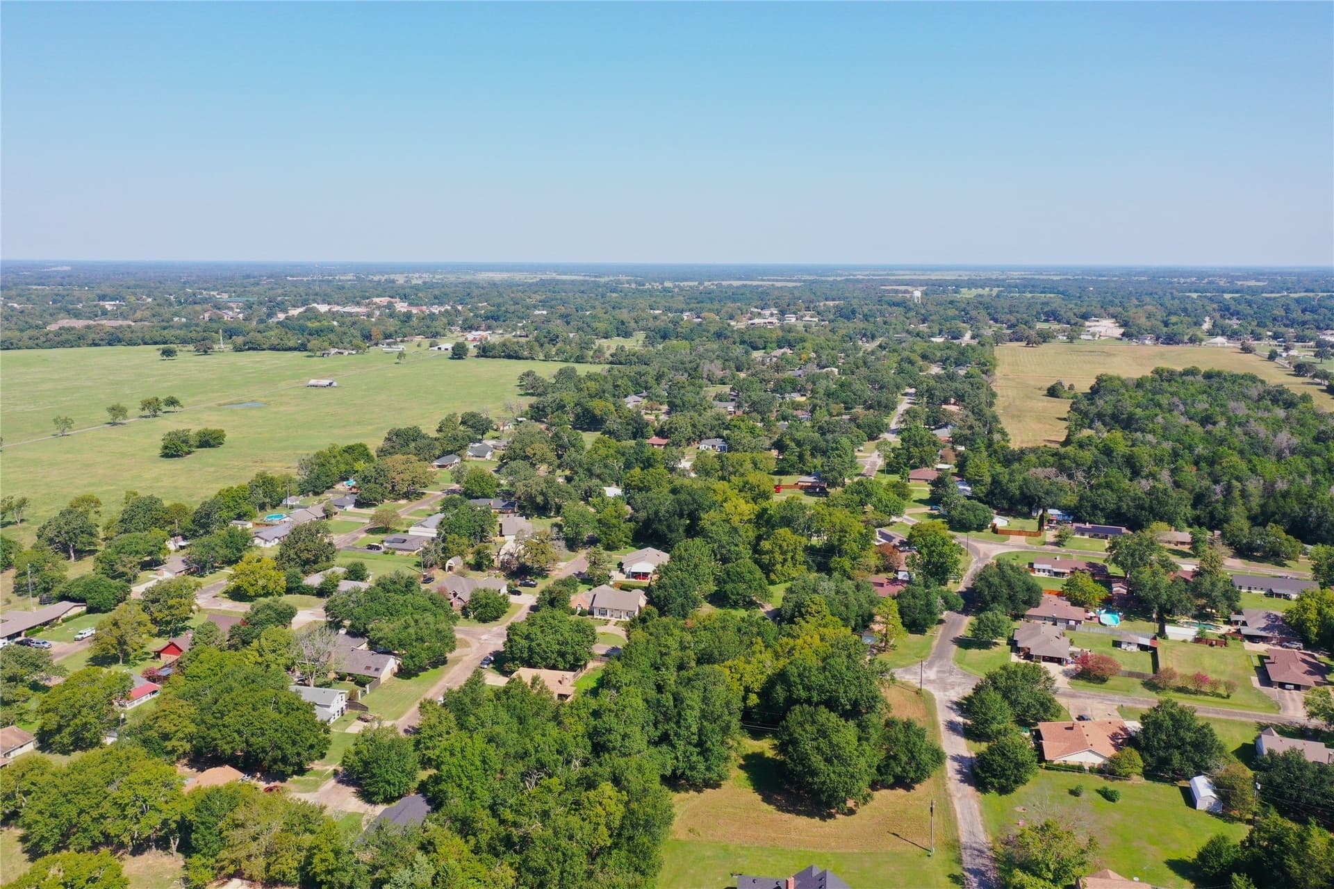 1.18 acres in Freestone County gallery image 4