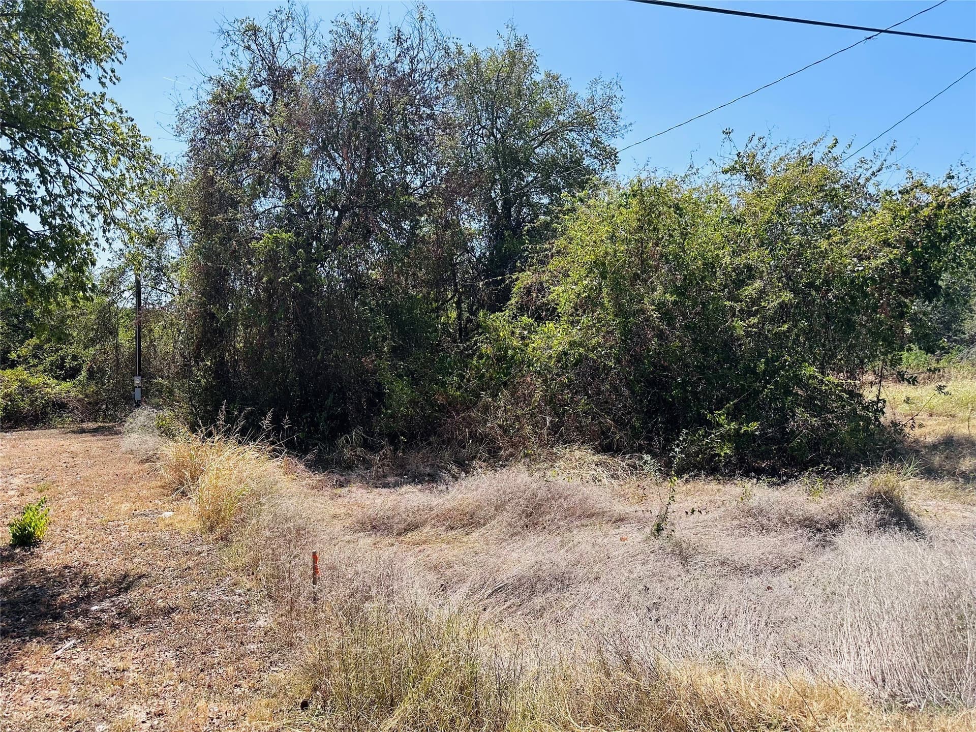 0.04 acres in Hood County - photo 2