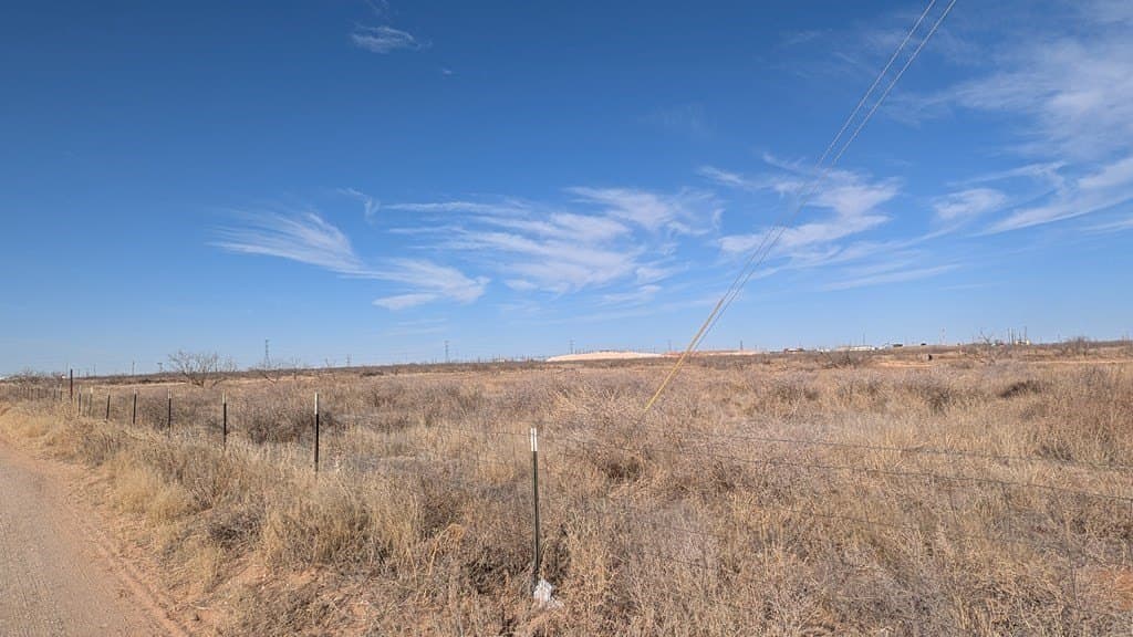 13.28 acres in Midland County gallery image 4