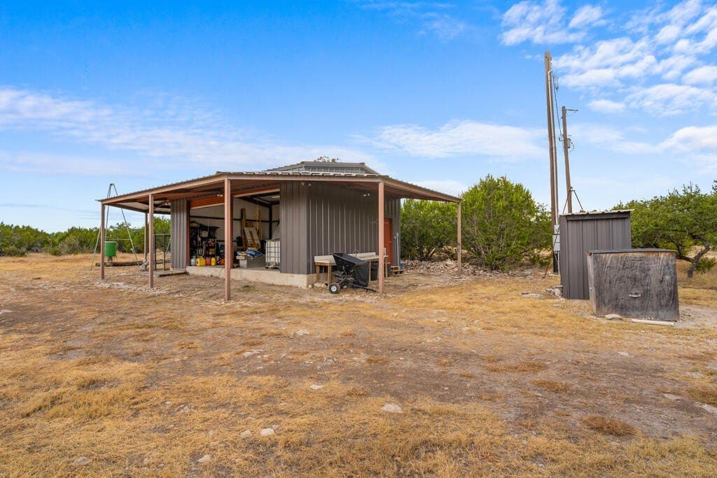 67.04 acres in Kimble County - photo 31