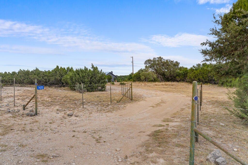 67.04 acres in Kimble County - photo 47