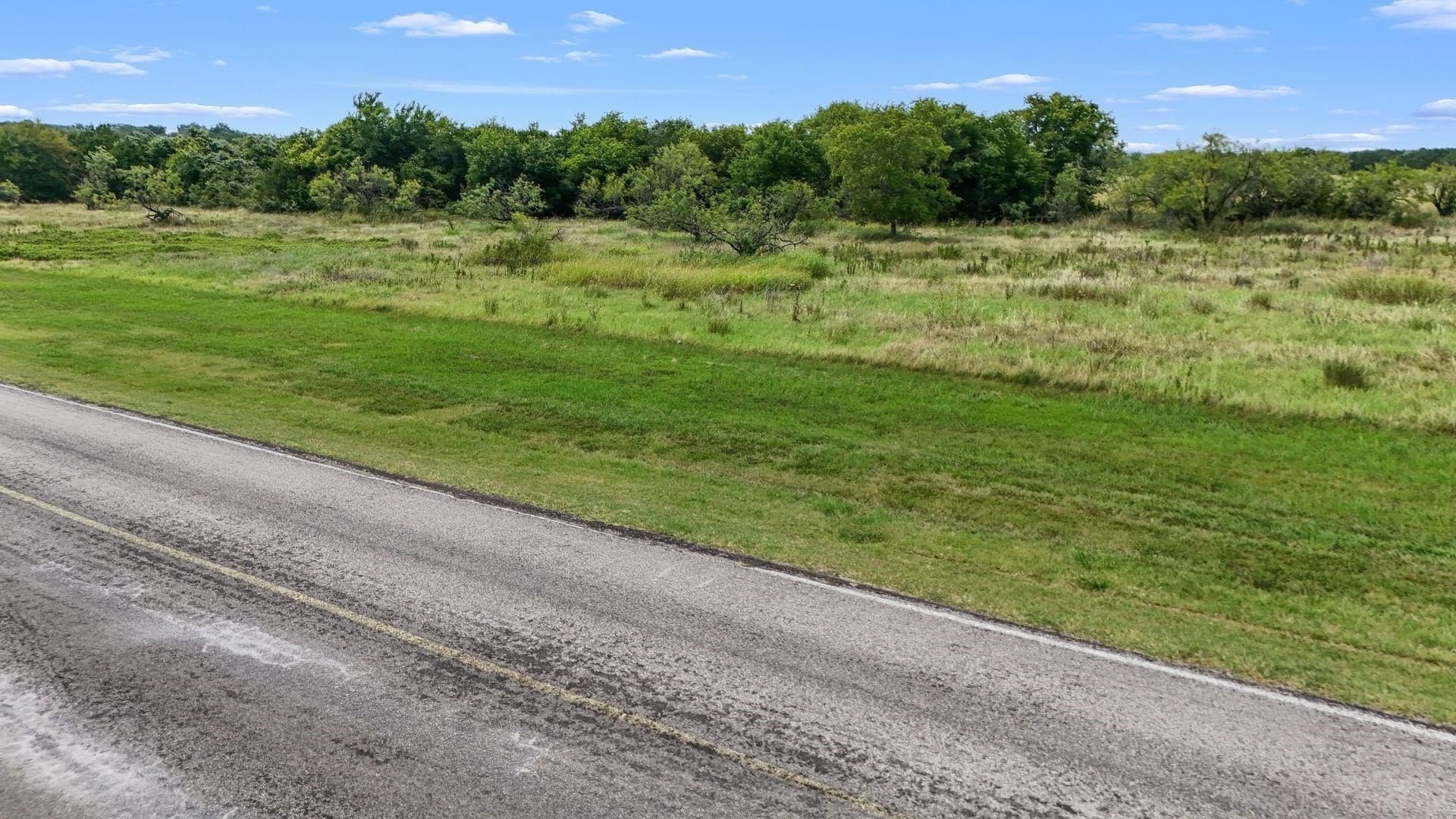 2.93 acres in Hill County gallery image 3