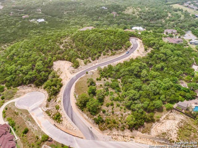 1.13 acres in Bexar County gallery image 3