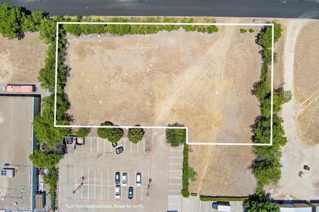 0.92 acres in McLennan County gallery image 2
